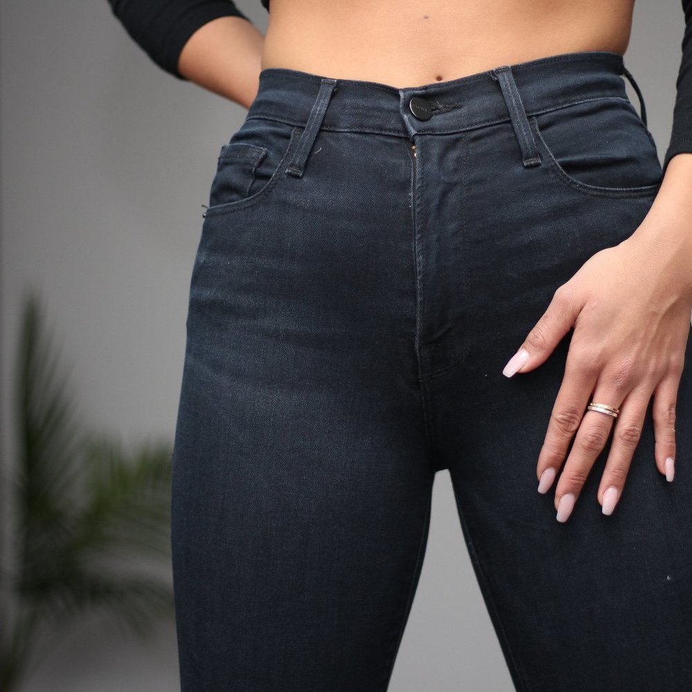 FRAME Ali High Rise Cigarette Jeans